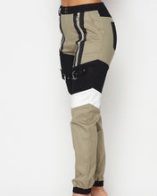Load image into Gallery viewer, Color Block Cargo Pants
